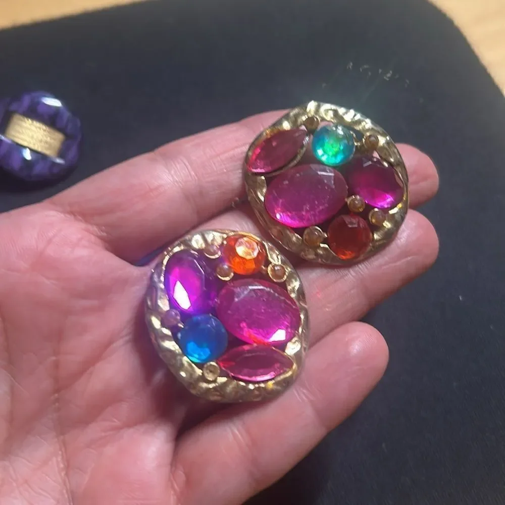 Lot of vintage 80’s statement earrings
